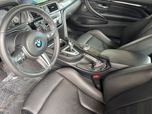 Used 2018 BMW M4 Coupe RWD image 4