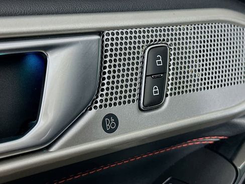 Certified 2022 Ford Explorer ST-Line w/ Class IV Trailer Tow Package image 32