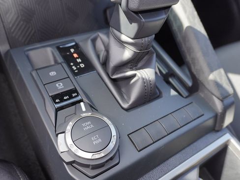 New 2025 Toyota Tacoma SR5 image 10