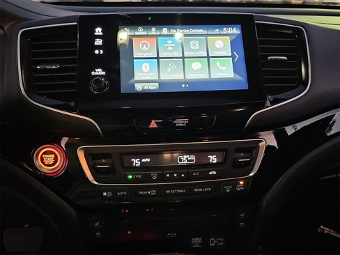 Used 2022 Honda Pilot Black Edition image 27