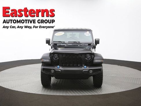 Used 2023 Jeep Wrangler Unlimited w/ Dual Top Group image 58