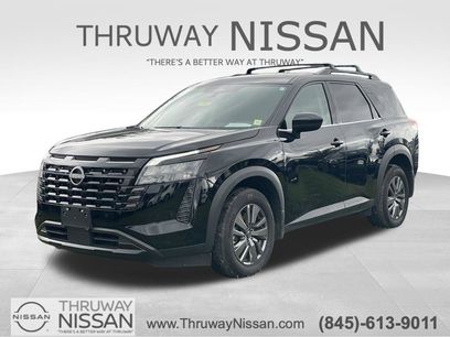 Certified 2026 Nissan Pathfinder SV