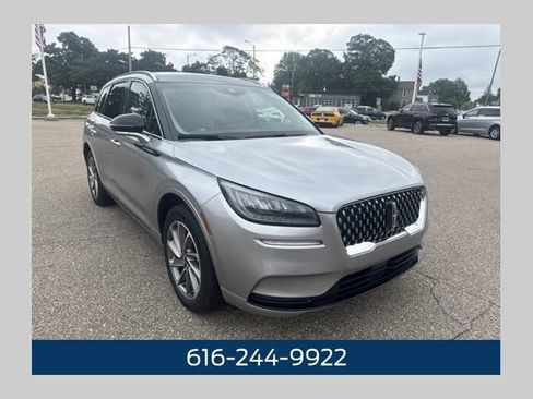 Used 2022 Lincoln Corsair Grand Touring AWD/4WD image 1