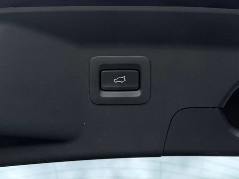 Used 2023 MAZDA CX-9 Touring Plus AWD/4WD image 15