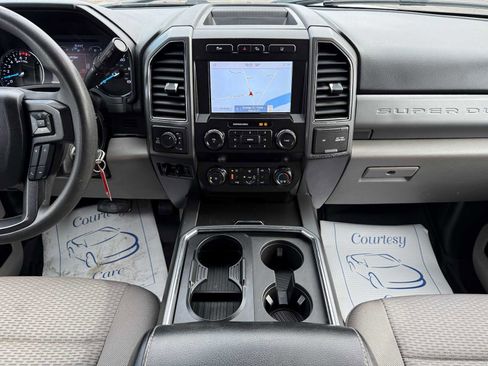 Used 2021 Ford F250 XLT w/ Tremor Off-Road Package image 11