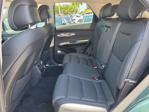 Certified 2024 Genesis GV70 2.5T AWD/4WD image 8