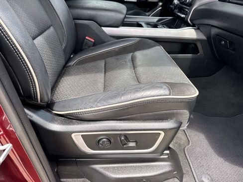 Used 2021 RAM 1500 Laramie w/ Sport Appearance Package RWD image 11