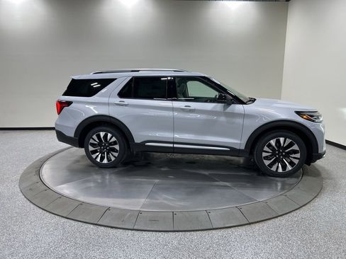 New 2026 Ford Explorer Platinum AWD/4WD image 5
