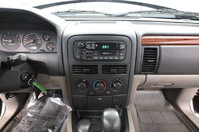 Used 1999 Jeep Grand Cherokee Laredo AWD/4WD image 22