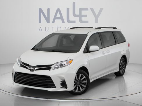 Used 2020 Toyota Sienna LE FWD image 9