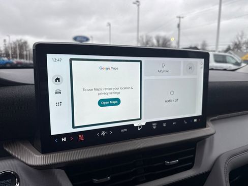 Used 2025 Ford Explorer Active w/ Active Comfort Package image 40