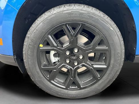 New 2025 Ford Maverick XLT w/ Black Appearance Package image 18