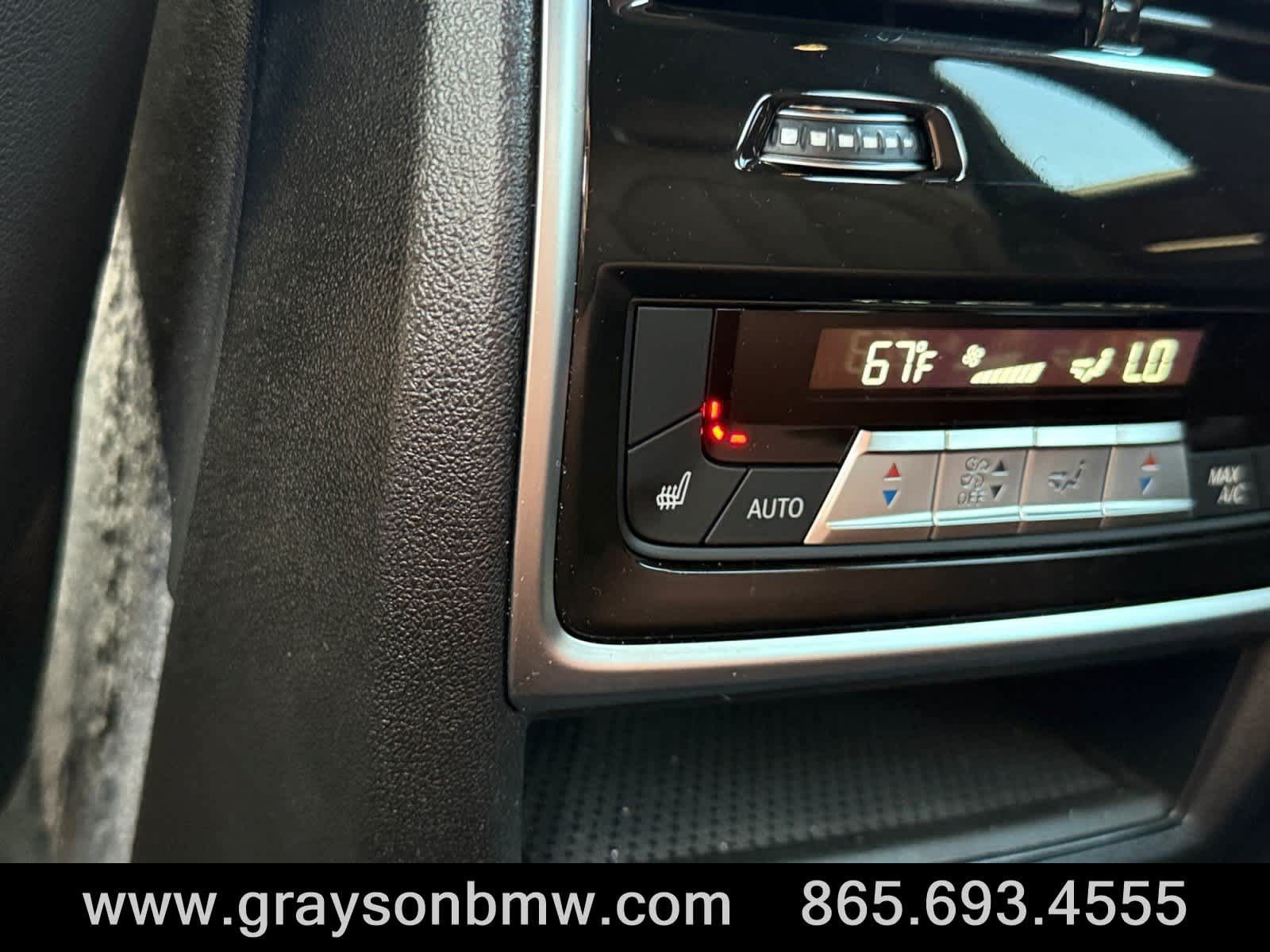 Used 2026 BMW X5 xDrive40i w/ M Sport Package AWD/4WD image 19