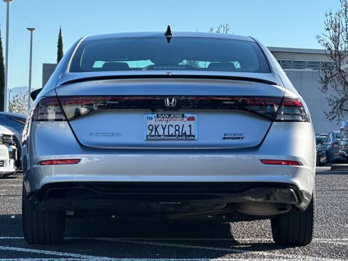 Used 2024 Honda Accord Sport image 9