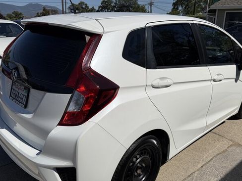 Used 2016 Honda Fit LX image 8