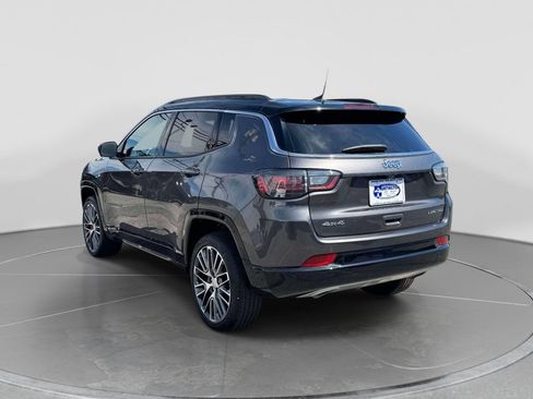 Used 2023 Jeep Compass Limited w/ Elite Group AWD/4WD image 5