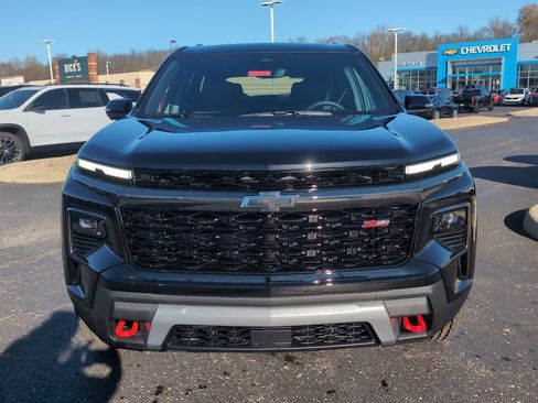 New 2026 Chevrolet Traverse Z71 w/ Driver Confidence Package image 2