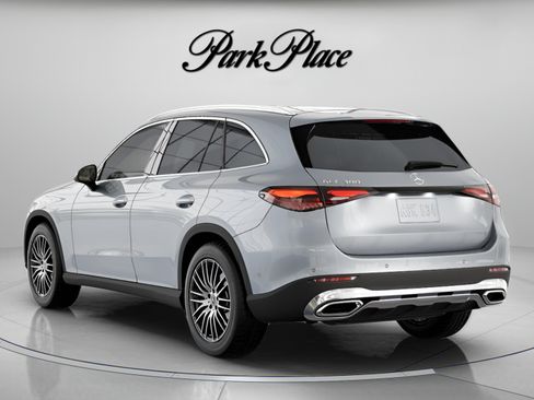 Certified 2026 Mercedes-Benz GLC 300 image 12