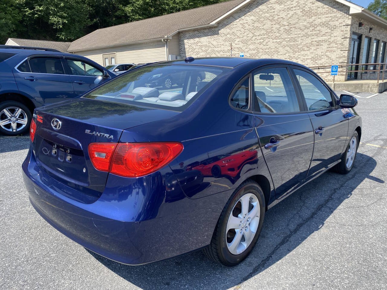 Used 2008 Hyundai Elantra GLS FWD image 5