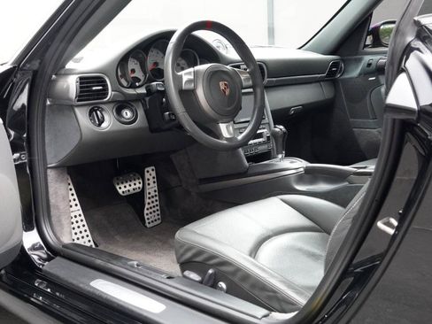 Used 2006 Porsche 911 Carrera S RWD image 60