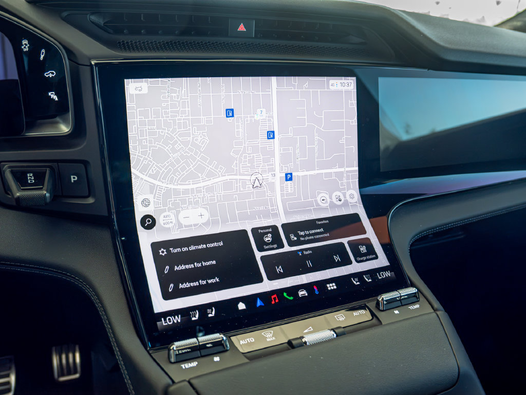 Certified 2026 Porsche Cayenne Electric AWD/4WD image 7