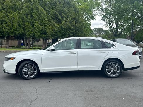 Used 2024 Honda Accord EX-L image 7