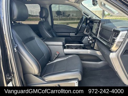 Used 2024 Ford F350 Lariat w/ Chrome Package image 31