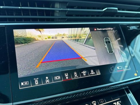 Used 2022 Audi SQ8 Prestige w/ Prestige Package image 27