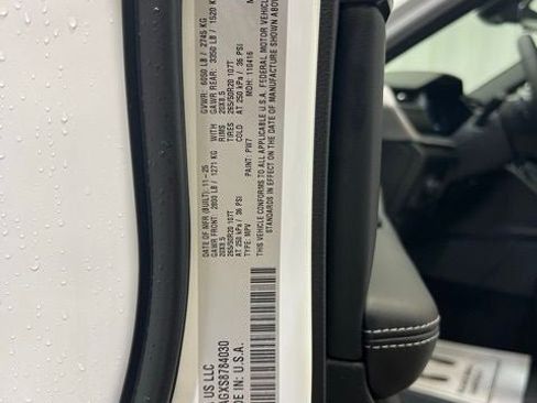 New 2025 Jeep Grand Cherokee Altitude AWD/4WD image 28