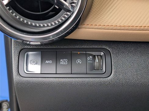 Used 2025 Chevrolet Equinox ACTIV w/ Convenience Package III AWD/4WD image 22