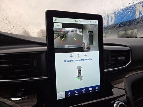 Used 2023 Ford Explorer Limited w/ Limited Technology Package image 15