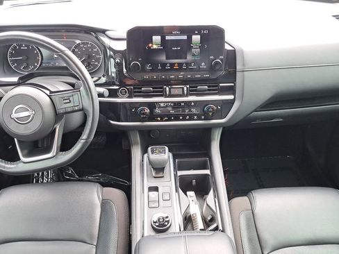 Used 2023 Nissan Pathfinder SL w/ SL Premium Package AWD/4WD image 13
