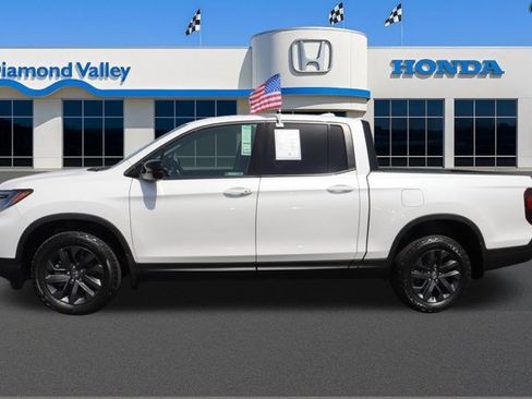Used 2024 Honda Ridgeline Sport image 9