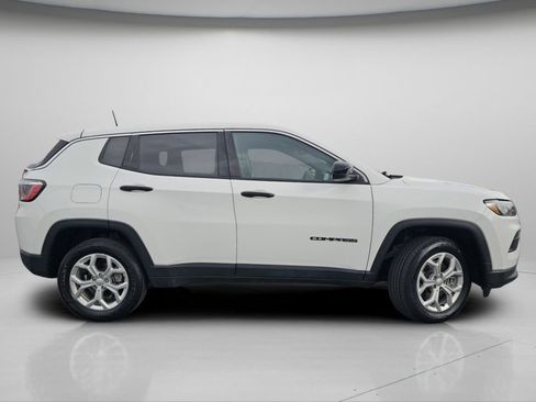 Used 2024 Jeep Compass Sport image 24