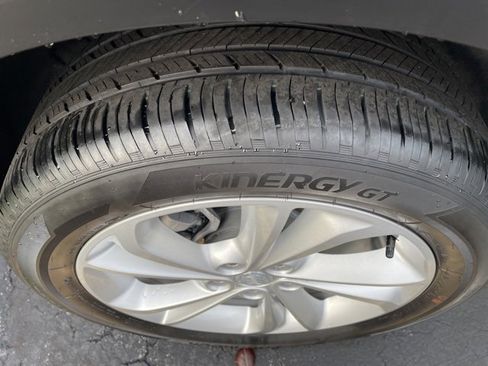 Used 2020 Buick Encore GX Preferred w/ Cold Weather Comfort Package image 27