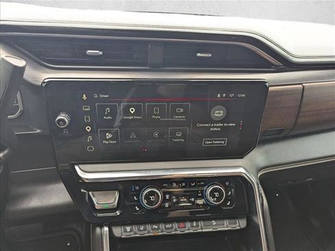 Used 2025 GMC Sierra 2500 Denali Ultimate w/ Max Trailering Package AWD/4WD image 10