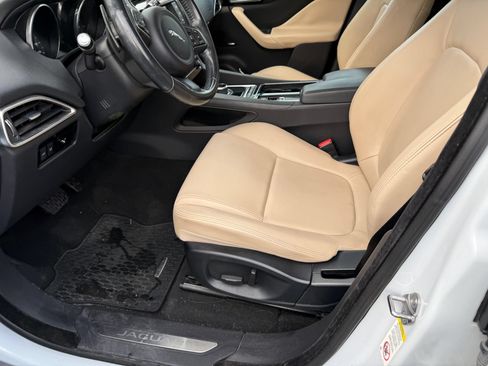 Used 2018 Jaguar F-PACE Premium AWD/4WD image 5