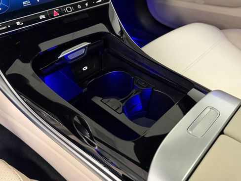 Certified 2023 Mercedes-Benz C 300 4MATIC Sedan image 35