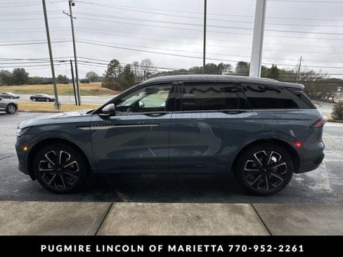 New 2026 Lincoln Nautilus Reserve image 4