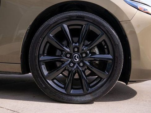 Used 2024 MAZDA MAZDA3 s image 11