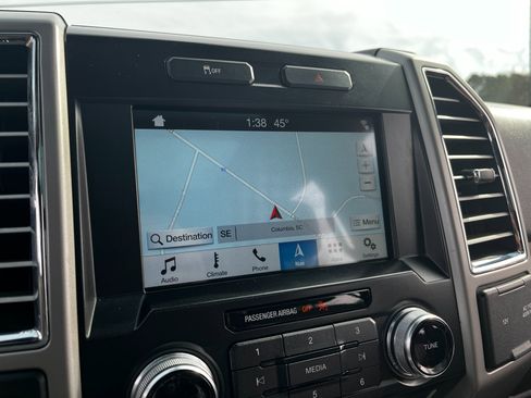 Used 2016 Ford F150 King Ranch w/ Equipment Group 601A Luxury image 38