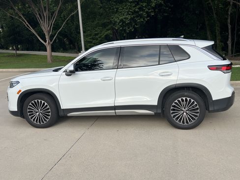 Certified 2026 Volkswagen Tiguan S FWD image 6
