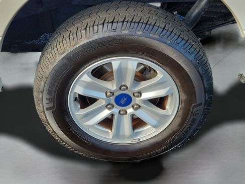 Used 2018 Ford F150 XLT w/ Equipment Group 301A Mid RWD image 33