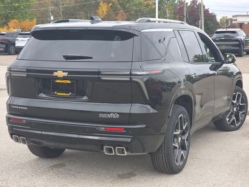 New 2026 Chevrolet Traverse High Country w/ LPO, Floor Liner Package image 24