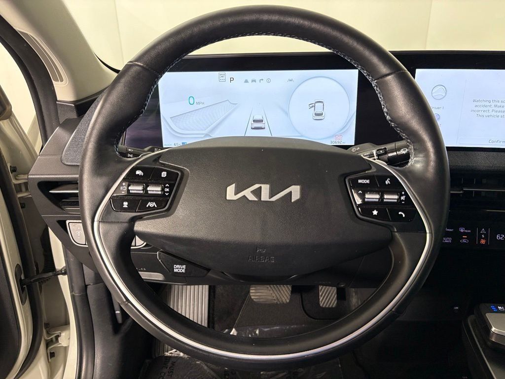 Used 2023 Kia EV6 Wind AWD/4WD image 19