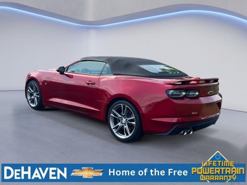 Used 2019 Chevrolet Camaro SS RWD image 4