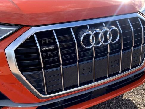 Certified 2025 Audi Q3 2.0T Premium Plus w/ Premium Plus Package image 30