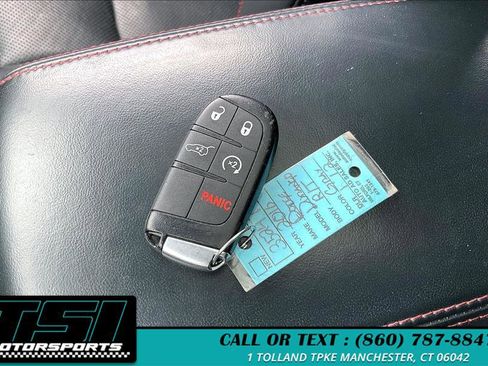 Used 2016 Dodge Durango R/T w/ Technology Group AWD/4WD image 11