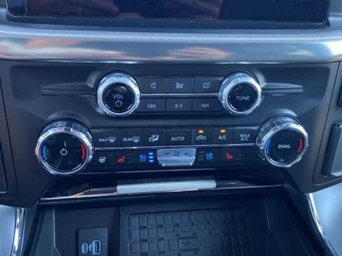 Used 2024 Ford F150 Lariat w/ Equipment Group 502A High AWD/4WD image 18