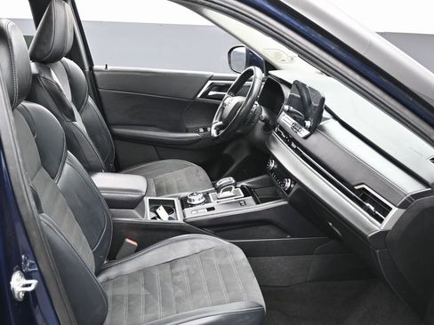 Used 2023 Mitsubishi Outlander SE image 37